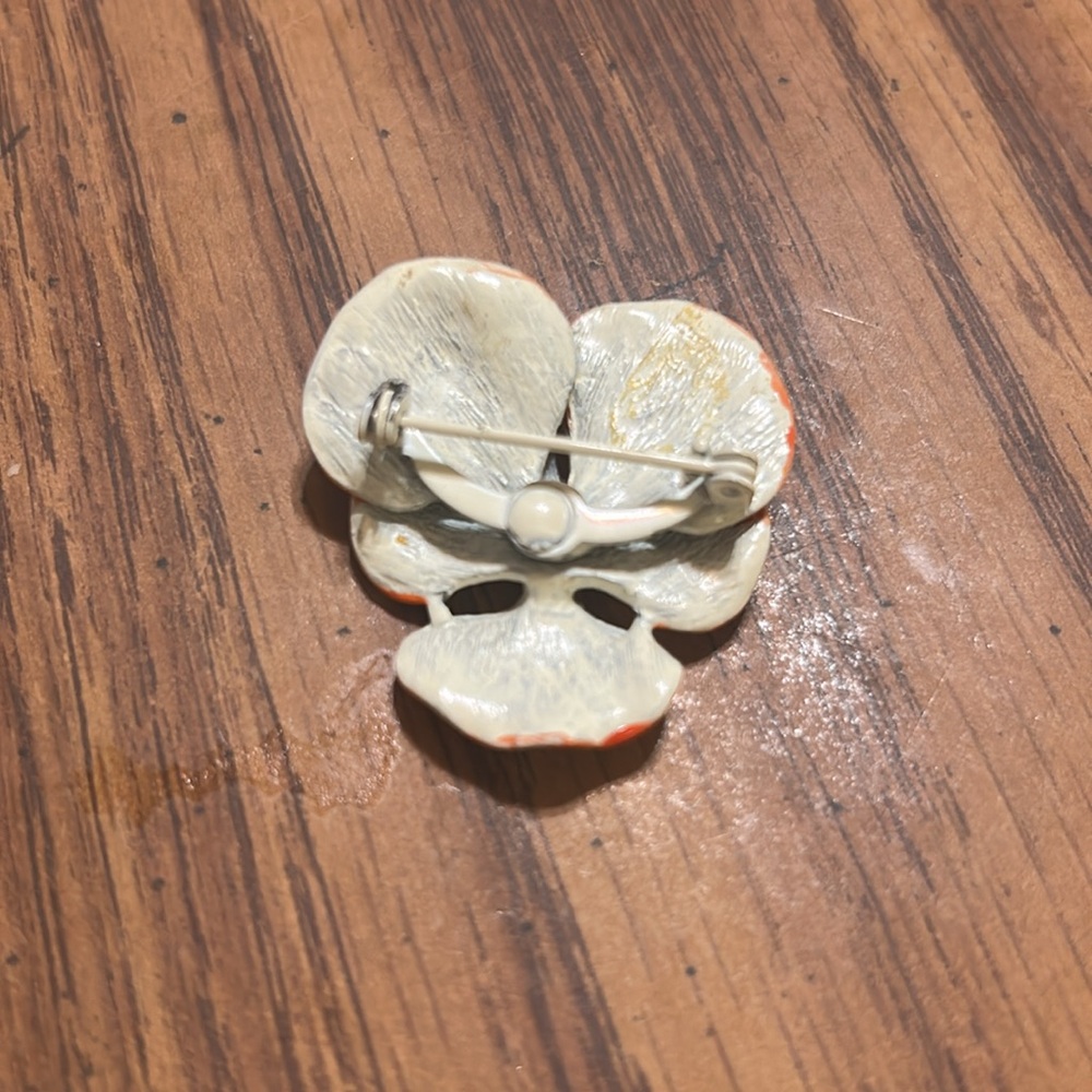 Vintage Orange and Yellow Floral Pansy Brooch - Picture 3 of 3